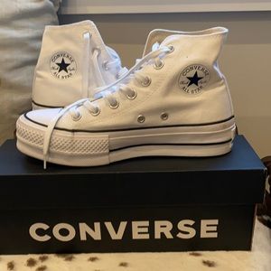 Platform white converse basically new